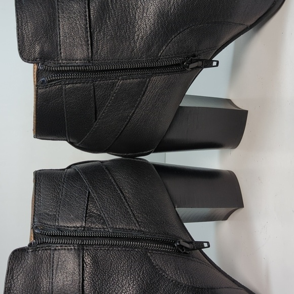 Vionic Alison Black Leather Ankle Bootie boots womans size 9W. EU 41 - Picture 7 of 16